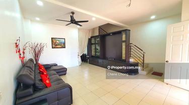 Panorama Lapangan Perdana Double Storey Terrace House Near Botani  1