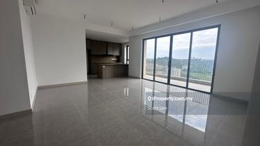 Senior Property Agent Specialising in Desa Parkcity more than 10 years 1