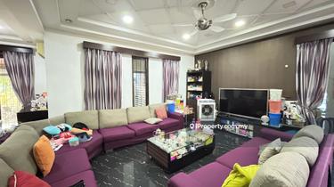 Short drive to Empire Subang, Sunway & Monash University 1