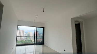 Below market price and KLCC view  1