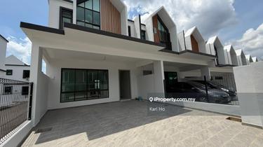 St Marco Park Precinct 3 2 Storey Terrace House Original Brand New 1