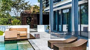 Incomparable Benchmark Of Style & Sophistication 1