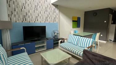 Condominium walking distance to Taylor Lakeside college university 1