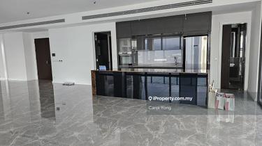 Just Listed! Rare Spacious Unit at Park Regent for Sale 1
