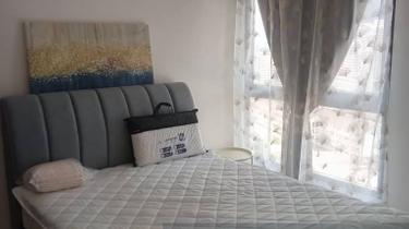 Stylish 1 plus 1 Bedroom at Laurel Residence, Bangsar South 1