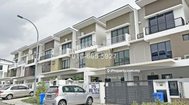 3-Storey Terrace With 5 Bedrooms Suitable For Self Renovation 1