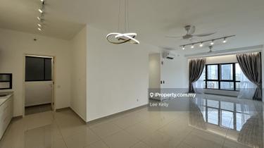 Partially Furnished High Floor 4 Bedrooms, Near Empire City Mall PJ 1