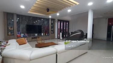 Spacious renovation, large car porch, kitchen extended with kit cab 1