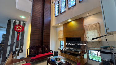 Puchong bandar puteri 9 2.5 storey bungalow for sale,3.5 mil,reno,7r6b 1