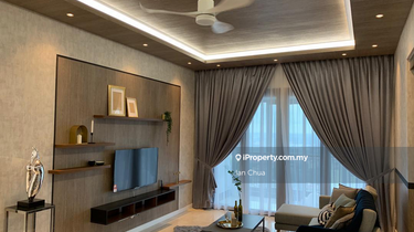 Astaka Jb Ciq @ Freehold @Designer Renovation @ 2 Car Parks @ Rm2.8mil 1
