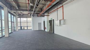 Office for Rent 1
