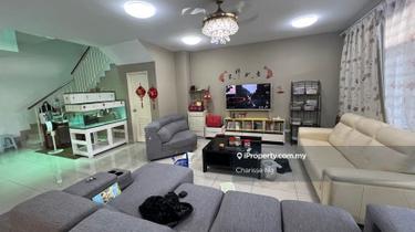 3 Storey Superlink Corner House with Renovated Kitchen Extended 1