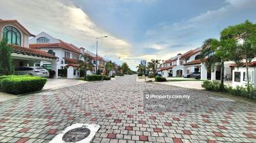 Hacienda Semi-D Quality Reno & Furnished  1