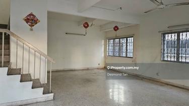 Endlot, Flat No-Split, Walking to Amenities 1