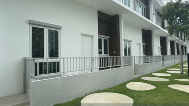 3 Storey & 4 storey villa available 1