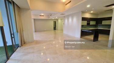 Family size home, high celing, walking distance to MRT 2  1