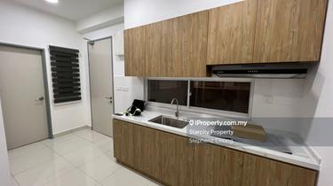 Sri petaling pinnacle 3r3b Partial furnished unit for rent!  1
