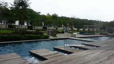Wateredge Apartment, Senibong Cove, 3 bedrooms, fully furnished, gng 1
