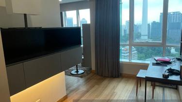 Verticas Penthouse With Klcc Skyline View 1