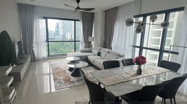 Aria Luxury Residence fully furnished high floor with Klcc view 1
