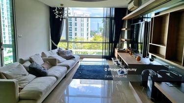 Luxurious Sunway Vivaldi duplex, very spacious, priced to sell. Vacant 1