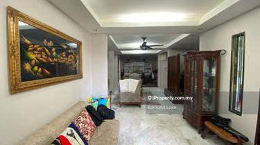 Bandar Menjalara , Limited Endlot For Sell , Renovated , Extended  1