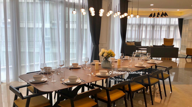 Marc Residence, 200m to KLCC towers and park. Linked to pavilion 800m 1