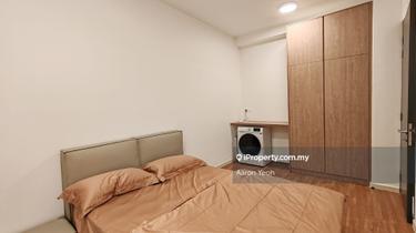 Velocity 2 Limit Unit Studio 1 Toilet Free Wifi & Full furniture 1