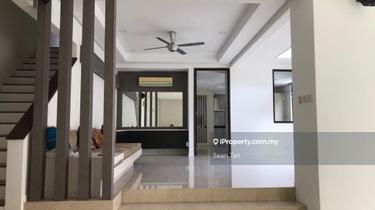 Renovated spacious Semi D For Sale 1