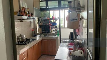 Subang jaya Freehold Apartment with condo facilities 3r2b2cp for Sale 1