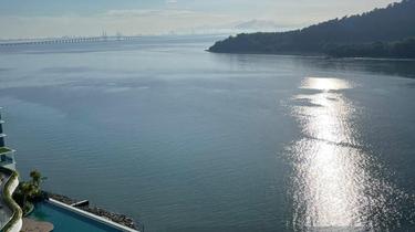 Nice Seaview unit For Rent furnished  1