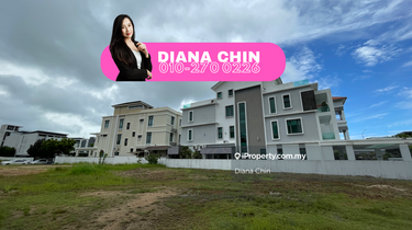 Nice Bungalow Land. All E & O Land Available For Sale on Hand 1