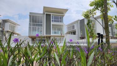 Developer unit Bangalow for Sale 1