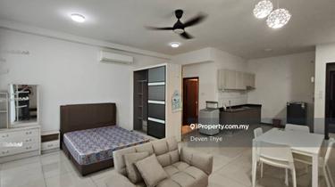 Molek Regency 1