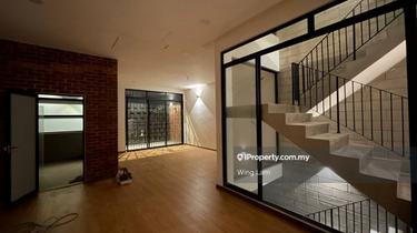 Sri Petaling 2 Storey Trendy Renovated with Rooftop 1