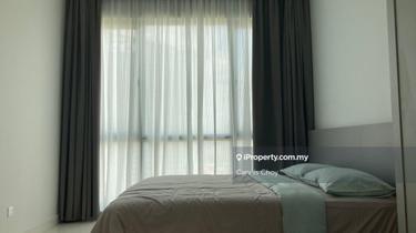 Masterbedroom for female tenant only  1