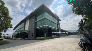 Bukit Jelutong warehouse for sale with 30 loading bay 1