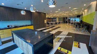 MSC Status / Fully Furnished / Move in Condition and Save Cost!  1