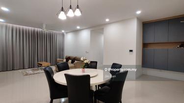 Brand new unit, clean and minimalist 1