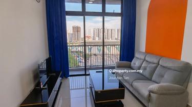 Twin tower/ walk to ciq/ 3500/ 2bed/ fully/  rnf/ sks pavillion/  1