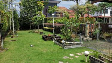 Fully Renovated &Fully Extended Corner Double Storey Bungalow For Sale 1