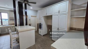 Beautiful Home Renovated Facing Garden Gated Guarded Walking To LRT 1