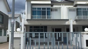 Double Storey End Lot @ Jalan Akasia Taman Desaru Utama 1