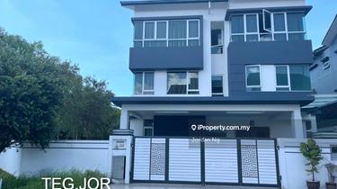 Ambang Botanic 2, Klang, 76x90 Bungalow Corner Fully Renovated 1