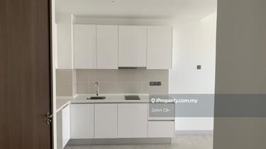 Subang Jaya Freehold luxury lot 15 Serviced Residence 2r2b 2cpfor Sale 1