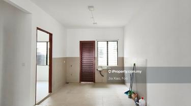 Good Condition Repaint Bare Ken Rimba Legian Terrace House Shah Alam  1