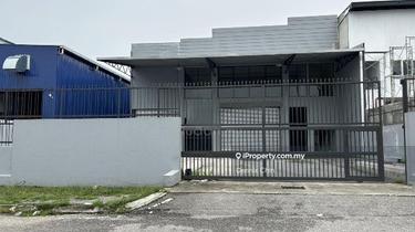 1.5 Storey Semi-D Factory/ Warehouse/ Production in Mahkota Cheras 1