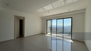 Facing kl, below market price unit 1