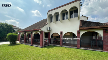 Spacious Guarded Home with Loft Charm 1