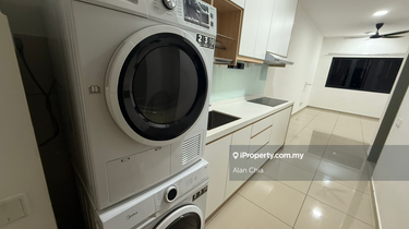 D Vervain 2 room actual unit with partly furnish with washer dryer  1